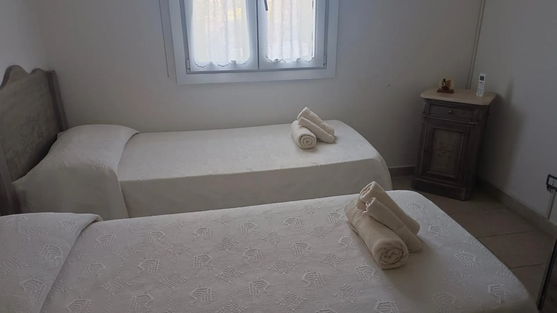 Casa Zenobio Apartment Pabillonis